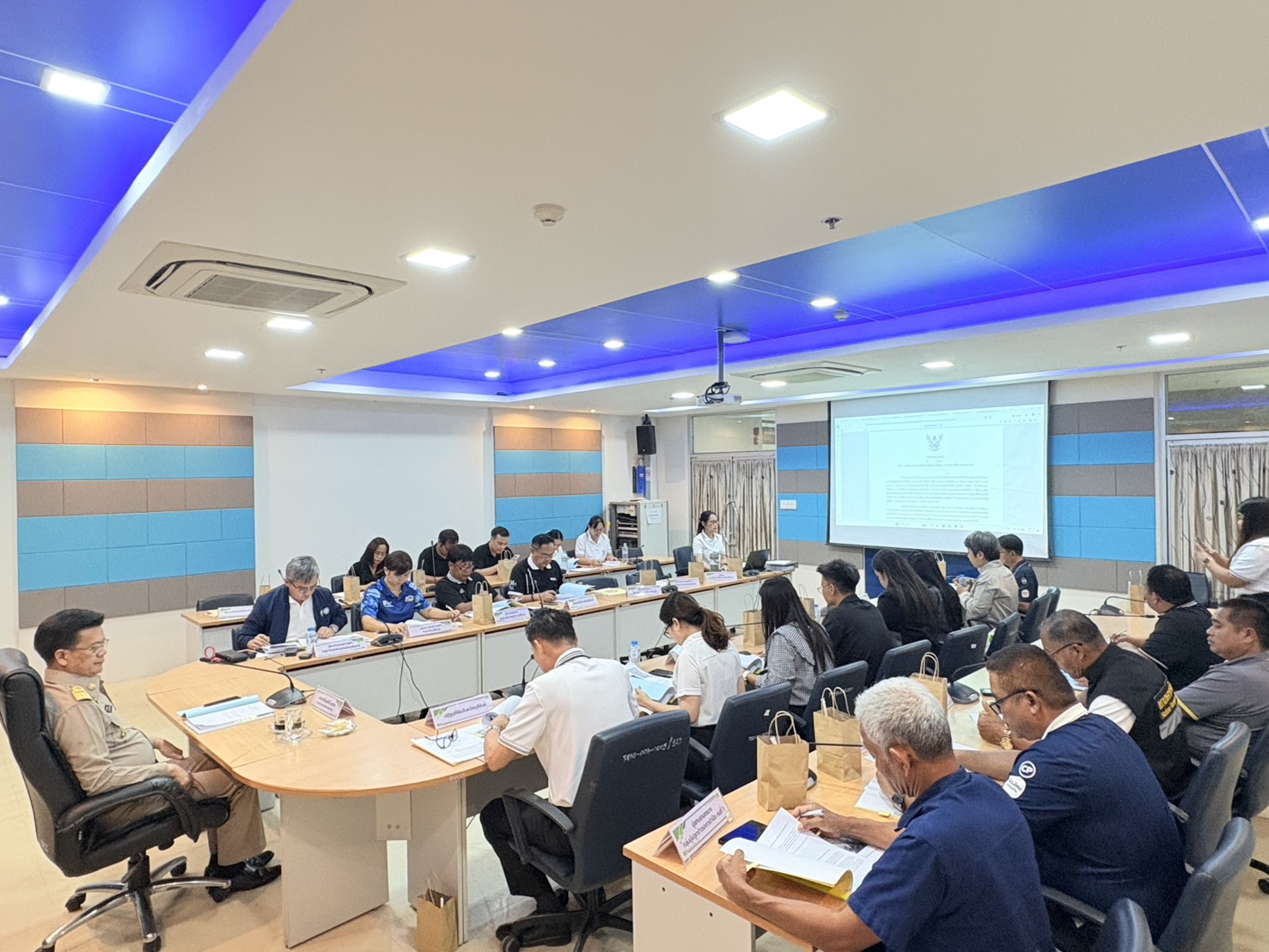 title - วันอังคารที่ 7 เมษายน 2569 เวลา 09.30 น. ส.ป.ก.บุรีรัมย์ จัดประชุมหารือแนวทางการขับเคลื่อนการพัฒนาข้าวปะกาอำปึล แบบบูรณาการเพื่อยกระดับข้าวพื้นถิ่นสู่ตลาดพรีเมียม